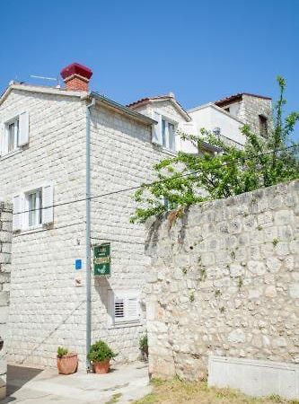 Apartments Ivomar Trogir Exterior foto