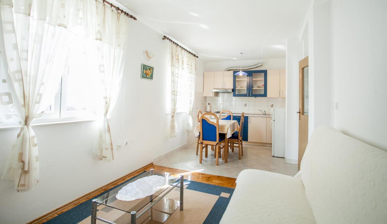 Apartments Ivomar Trogir Exterior foto